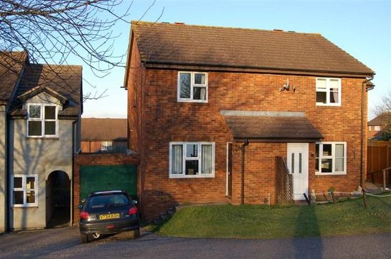 3 Bedroom Semi-Detac...